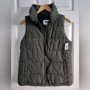 Old Navy Dark Green Puffer Vest